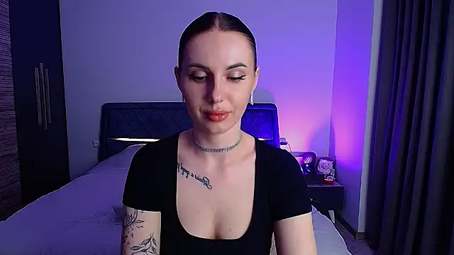 Snapshot of Sour_Berry_ chatting on April 28, 5:07 pm Sour Berry online show from April 28, 5:07 pm