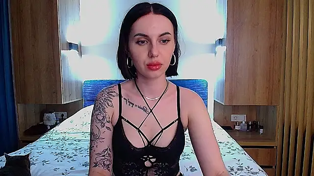 Snapshot of Sour_Berry_ chatting on May 12, 4:37 pm Sour Berry online show from May 12, 4:37 pm