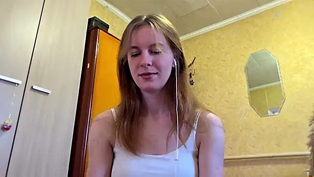 DonnaKuc online show from April 25, 6:16 am