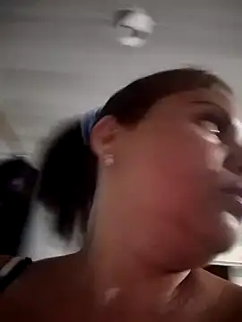 Snapshot of Zafiro_MD chatting on April 8, 12:21 am Zafiro MD online show from April 8, 12:21 am
