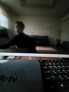 Snapshot of ho2jjahk chatting on April 6, 4:46 am ho2jjahk online show from April 6, 4:46 am