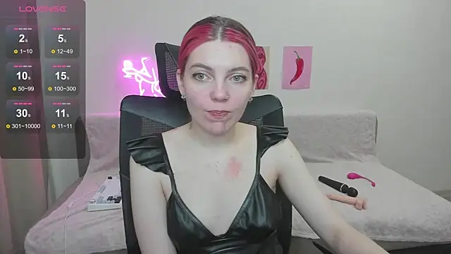 Marie Reyess online show from May 13, 1:58 am