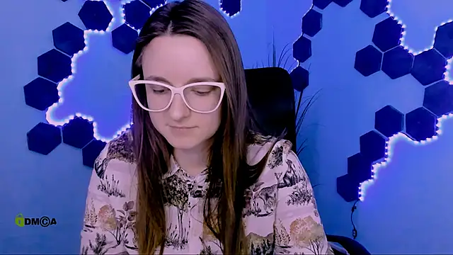 Snapshot of mary_is_cool chatting on April 6, 8:48 am mary is cool online show from April 6, 8:48 am