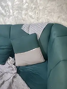 nono 114 online show from April 7, 9:15 pm