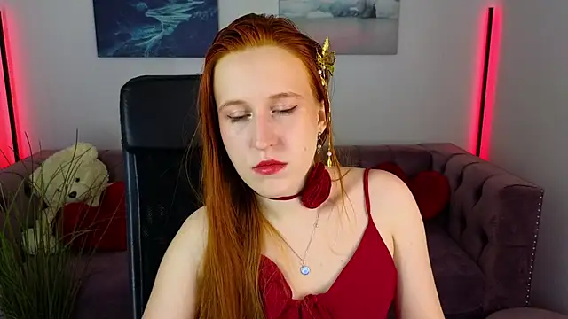 EvaBellea online show from April 29, 1:26 pm