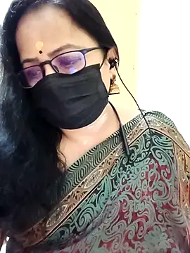 Snapshot of monisha_cam chatting on April 17, 7:00 am monisha cam online show from April 17, 7:00 am