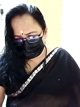 Snapshot of monisha_cam chatting on May 3, 9:37 am monisha cam online show from May 3, 9:37 am