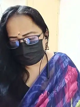 Snapshot of monisha_cam chatting on June 24, 3:22 pm monisha cam online show from June 24, 3:22 pm