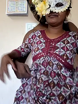 pixelcouples online show from April 3, 6:11 am