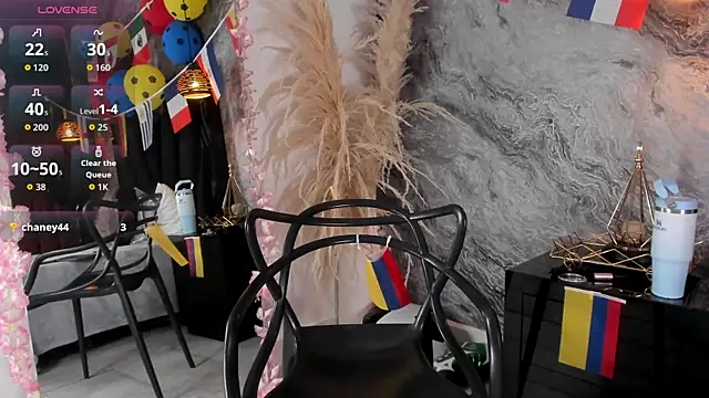 Snapshot of Kendall_Rous_ chatting on June 22, 2:03 pm Kendall Rous online show from June 22, 2:03 pm