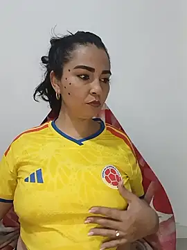 Emily Divi69 online show from June 18, 12:55 am