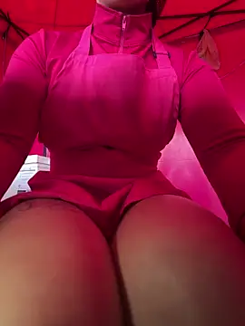 Snapshot of Samyra_Biker12 chatting on April 19, 6:10 pm Samyra Biker12 online show from April 19, 6:10 pm