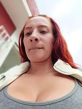 Snapshot of Samyra_Biker12 chatting on May 11, 4:04 pm Samyra Biker12 online show from May 11, 4:04 pm