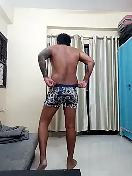 Snapshot of akela_pan1 chatting on April 4, 4:04 pm akela pan1 online show from April 4, 4:04 pm