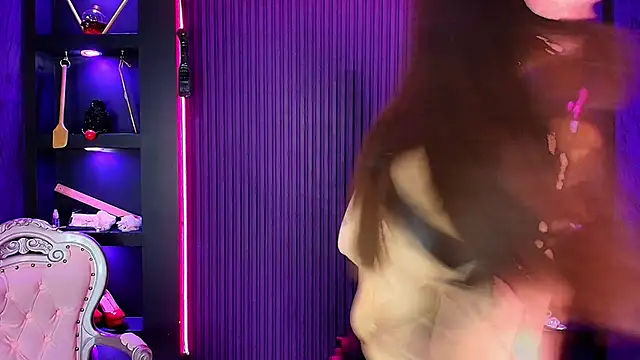Snapshot of Mskate_pink_bdsm chatting on May 20, 8:26 pm Mskate pink bdsm online show from May 20, 8:26 pm