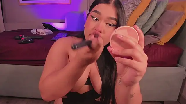 AlisonRose  online show from May 30, 10:29 pm