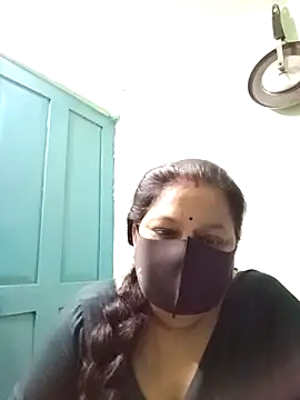 Snapshot of PINKI_024 chatting on April 4, 6:22 am PINKI 024 online show from April 4, 6:22 am