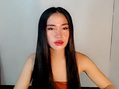 urasiankylie online show from April 19, 4:39 pm
