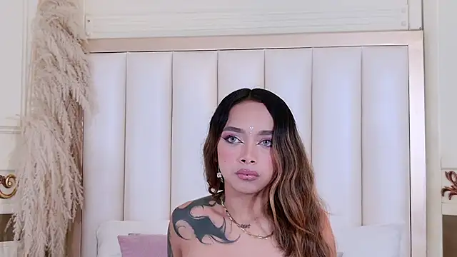 LaraBelmon online show from June 14, 1:36 am