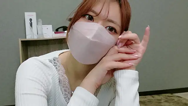 YUA 0425 online show from June 11, 4:32 am