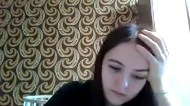 Snapshot of KikiAmino chatting on June 10, 5:18 am KikiAmino online show from June 10, 5:18 am