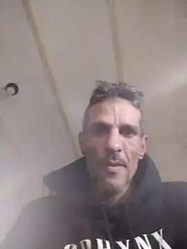 Guillelp online show from April 28, 6:18 am