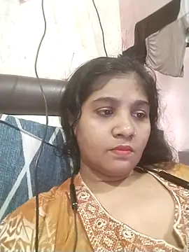 Snapshot of JiyaQueen26 chatting on April 3, 8:56 am JiyaQueen26 online show from April 3, 8:56 am