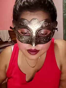 Snapshot of Maskedcurves chatting on May 8, 5:02 am Maskedcurves online show from May 8, 5:02 am