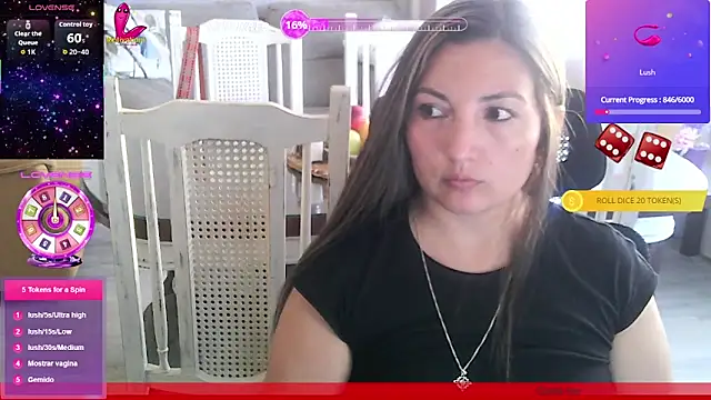 Snapshot of RoossTattoo chatting on May 11, 5:10 pm RoossTattoo online show from May 11, 5:10 pm