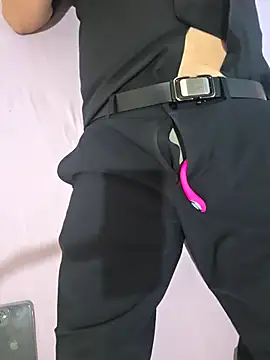 Snapshot of miaomiao-66 chatting on April 15, 4:08 am miaomiao-66 online show from April 15, 4:08 am