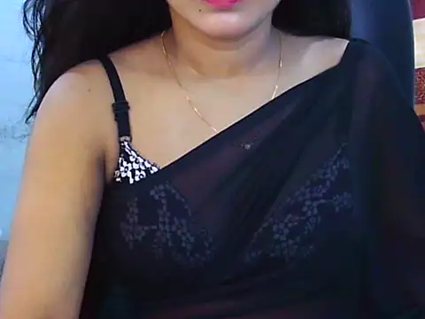 Snapshot of Noor_Zarin chatting on April 18, 10:41 am Noor Zarin online show from April 18, 10:41 am