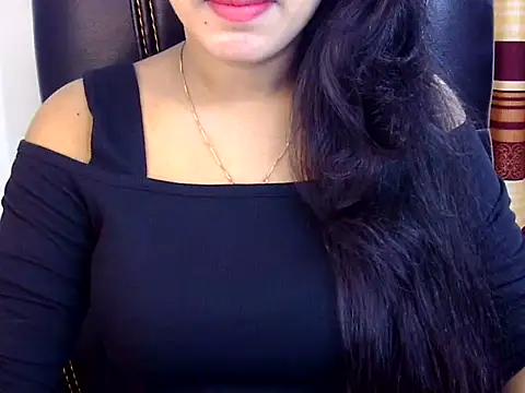 Snapshot of Noor_Zarin chatting on May 2, 7:52 pm Noor Zarin online show from May 2, 7:52 pm