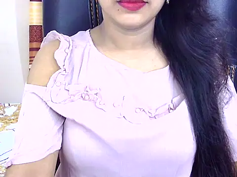 Snapshot of Noor_Zarin chatting on May 9, 6:51 am Noor Zarin online show from May 9, 6:51 am