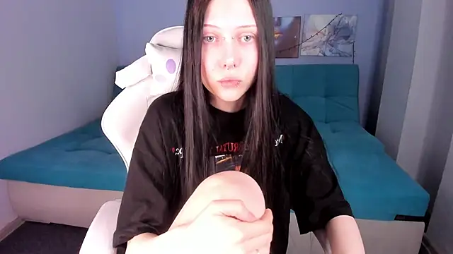 SugarBunny18 online show from May 22, 3:46 am