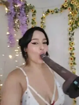 Snapshot of Barbara_connor_2 chatting on April 4, 10:29 pm Barbara connor 2 online show from April 4, 10:29 pm