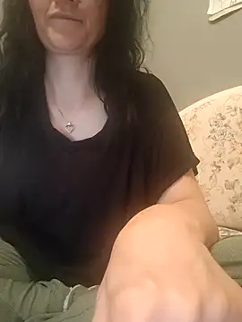 sara 41 online show from May 10, 8:03 pm
