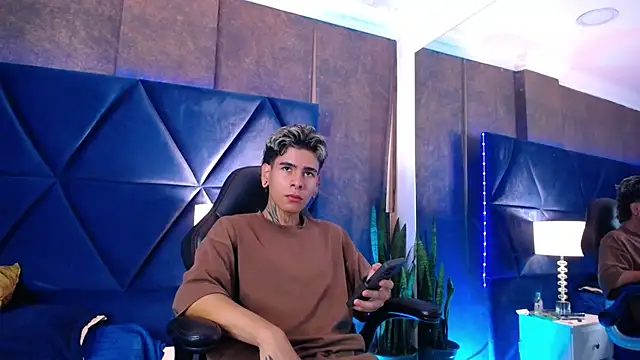 Bel Sebu online show from April 8, 9:37 pm