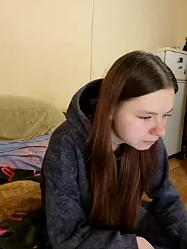 Snapshot of JessicaHolland1 chatting on April 14, 4:13 pm JessicaHolland1 online show from April 14, 4:13 pm