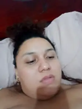 Snapshot of Marialae2735 chatting on April 6, 6:53 pm Marialae2735 online show from April 6, 6:53 pm