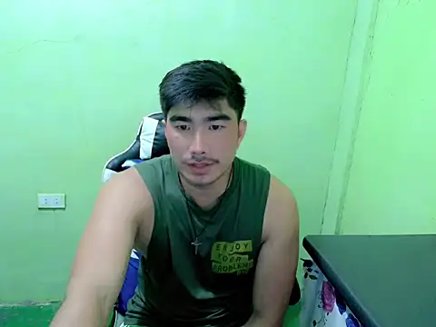 Snapshot of Hunkfireman chatting on July 15, 11:15 am Hunkfireman online show from July 15, 11:15 am