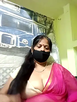 Snapshot of SEEMA_012 chatting on April 16, 5:30 am SEEMA 012 online show from April 16, 5:30 am
