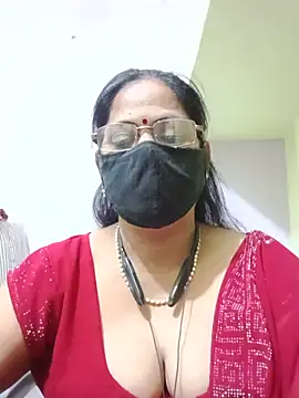 Snapshot of SEEMA_012 chatting on May 26, 4:41 am SEEMA 012 online show from May 26, 4:41 am