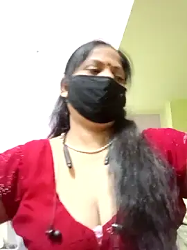 Snapshot of SEEMA_012 chatting on May 27, 4:31 am SEEMA 012 online show from May 27, 4:31 am