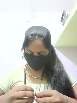 Snapshot of SEEMA_012 chatting on June 10, 4:34 am SEEMA 012 online show from June 10, 4:34 am