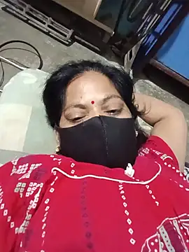 Snapshot of SEEMA_012 chatting on June 19, 10:35 pm SEEMA 012 online show from June 19, 10:35 pm