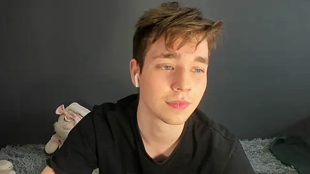 zeriax online show from April 5, 3:26 am