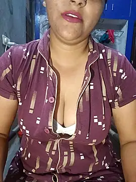 Riyashrma001 online show from April 5, 12:02 pm