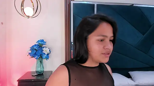AprilMiiller online show from May 19, 1:06 pm
