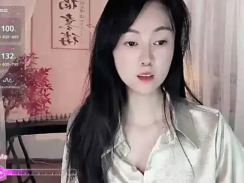 noomi-1111 online show from April 7, 2:34 am