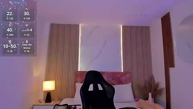 clairemillerx online show from June 9, 7:47 pm